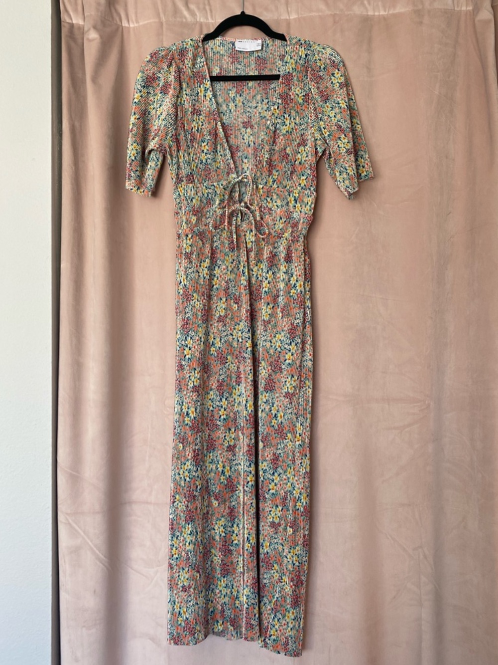 ASOS Design Floral Plisse Midi Dress, Plunging Neckline Size 4